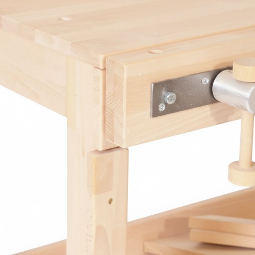 Preview: Kinder Werkbank BOB mit Rückwand Natur & Schraubstock | Massivholz 4014 Preview: Detailaufnahme der höhenverstellbaren Kinderhobelbank zeigt feine Holzmaserung, stabile Verarbeitung und präzise Handwerksqualität.