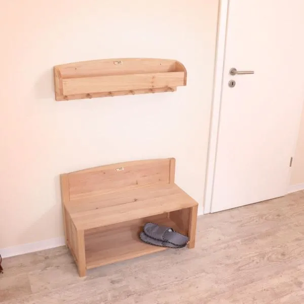 Schuhbank mit Garderobe groß für Kinder